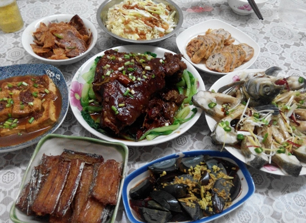 �V������������