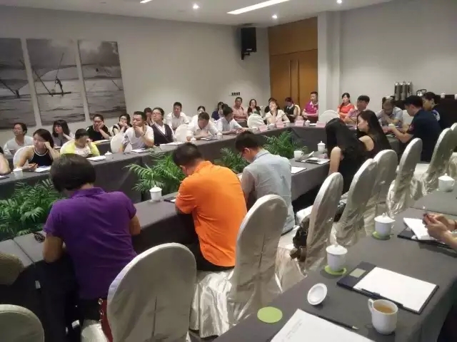 �������F����V������������