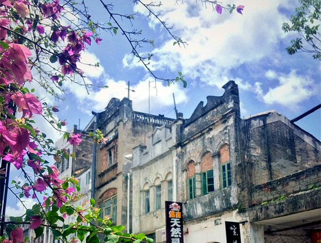 �����������V������������